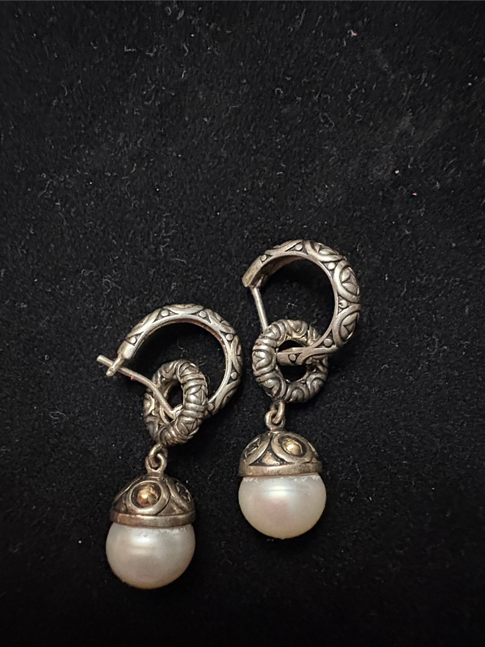 Vintage-Inspired Silver Pearl Drop Earrings - White Pearls